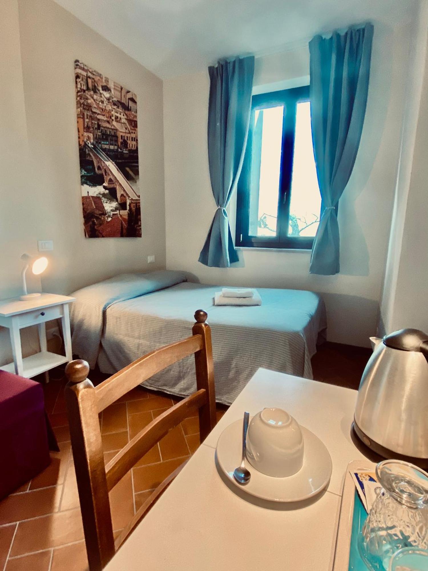 Residenza Cipressi E Olivi Lejlighed Verona Værelse billede